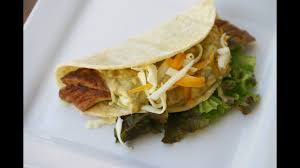 Allow diners to garnish as desired. Baja Fish Tacos With Avocado Cream Sauce By Rockin Robin Youtube