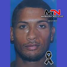 ⚖️ Navarrete: Autoridades buscan a joven vinculado a incidente donde un  hombre perdió la vida La comunidad de Navarrete se encuentra consternada  tras el fallecimiento de Kelvin Reyes Martínez, de 35 años,