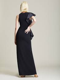 Shop over 790 top halston dresses and earn cash back from retailers such as farfetch, nordstrom, and saks fifth avenue and others such as shopbop.com and yoox.com all in one place. Halston Mother Of The Bride