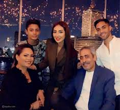 We did not find results for: Ø¸Ù‡ÙˆØ± Ù†Ø§Ø¯Ø± Ù„Ø¹Ø§Ø¦Ù„Ø© Ù†ÙˆØ± Ø§Ù„ØºÙ†Ø¯ÙˆØ± ÙˆÙ‡Ø°Ù‡ Ø±Ø³Ø§Ù„ØªÙ‡Ø§ Ù„ÙˆØ§Ù„Ø¯ØªÙ‡Ø§ Ù„ÙŠØ§Ù„ÙŠÙ†Ø§