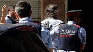 Ella no sabía quién era la persona con la que estaba. Hallan Un Cadaver En La Casa De Terrassa Rtve