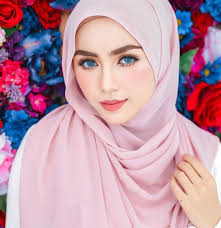 Pin On Gadis Bertudung Manis