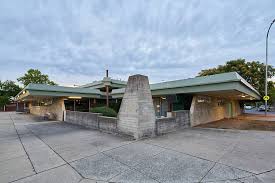 Dickson Library Dickson Canberra Act By Enrico Taglietti 1969 Australianarchitect Architecture Details Australian Architecture Architecture Photography