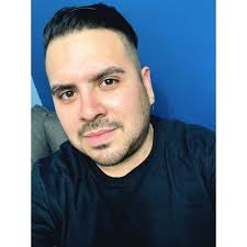 Axel Suárez (@_AxelSuarez)