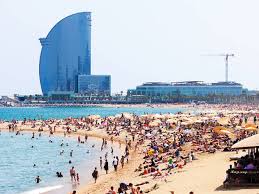 W barcelona offers a combination of luxury and comfort in each of its 473 fabulous guestrooms and suites. 10 Ways To Get The Most Out Of Barcelona S Beaches