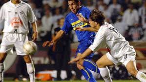 Por ello, disputó la copa intercontinental 2003 ante milan de italia y la recopa sudamericana 2004 frente a cienciano de perú. Boca Se Ilusiona Con El Historial De Tevez Ante Santos Tyc Sports