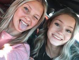 ily @jade.m.robinson 🥳🥳 have the best 17th birthday ever🫶🏻