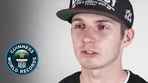 WYMLW: Incredible BMX skills, the world's heaviest sportswoman and an  awesome beard