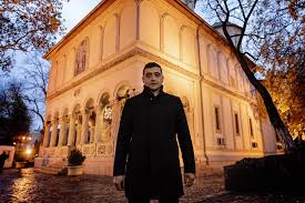 Inspired by the weeknd, drake, lana del rey, alex turner (arctic monkeys), childish gambino; Cine Este George Simion PreÈ™edintele Aur È™i Ce Avere Are Este De Profesie Economist È™i Are Doar 34 De Ani Galerie Foto Stiri Vedete Si Evenimente Viva Ro