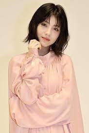 https livedoor blogimg jp news4vip2 imgs 5 b 5b4736c4 s jpg 浜辺 はまべみなみ 可愛い 女優
