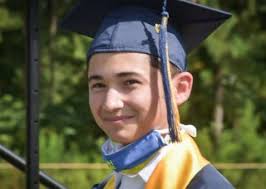 Prayers answered: After surviving childhood cancer, St. Jude patient heads  to college