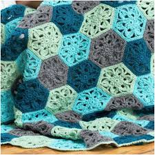 Plumeria flower is also called hawaii flower, which i love to decorate my sun hat and beach dress for beach days. Flower Crochet Throw Styles Idea