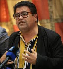 Troon vows to come out 'guns blazing' against Bay safety chief Meyer