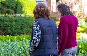 Woman diagnosed with colon cancer at 40 urges others to 'keep your rear in the clear'. Cancer Society Nz What Is Bowel Cancer