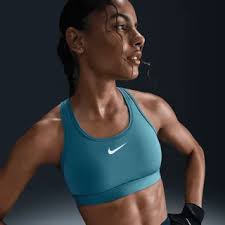 peto deportivo mujer nike en Mercado libre