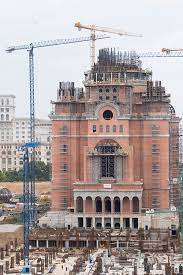 Dragii mei, în aceasta seara ,in timp ce scriam aici pe blog, aud glas care spune asa: Galerie Foto Catedrala Mantuirii Neamului Basilica Ro