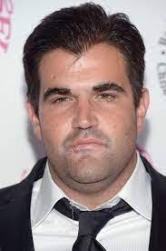 Kressy Linthicum's Instagram, Twitter & Facebook