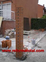 Si es mayor, existe el riesgo de que aparezcan grietas en la parte central del muro. Columna Salomonica Pilares De Ladrillos Rusticos Novocom Top
