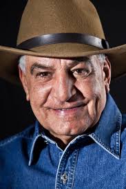 Announcement: I did not say that I am going to replace the director of  Turin museum as published by the press I just said that I will meet the  minister of culture