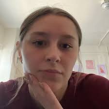 First-years, Kayla, Ainsley, and Mackenzie share why they picked Salisbury  and why giving day is important to them! 📍Click the link in our bio to  support these women! 💛❤️