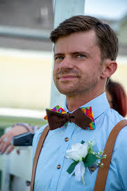 Eric Cox's Instagram, Twitter & Facebook