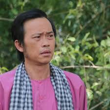 Hoài Linh làm giám khảo Thách thức danh hài mùa 7