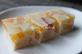 Terdapat pelbagai jenis cara untuk membuat fruit cocktail ini. Agar Agar Buah Buahan Koktel Azie Kitchen