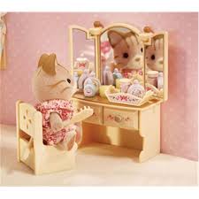 Sister 39 S Bedroom Set Calico Critters International Playthings Cc2268 Pottery Painting Bedroom Set Calico