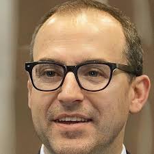 Carlton Maynard's Instagram, Twitter & Facebook