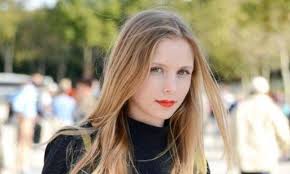 A celebrity hair colorist told us all the pitfalls of going blonde to avoid, so you can have your best platinum if you're daring enough to tackle the challenge of dyeing your hair blonde at home, choose the box color but is there ever any chance of hair turning purple from it? A Rare White Race In China A Native Chinese With Blonde Hair And Blue Eyes With Many Beautiful Women Inews