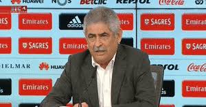 Luís felipe vieira, histórico presidente del benfica detenido este miércoles en lisboa por sospechas de delitos fiscales y de blanqueo de capitales, ha sido un hombre sobre el que ha pivotado la sospecha en los últimos años, en los que pese al escrutinio no le han faltado importantes apoyos políticos. Best Luis Filipe Vieira Gifs Gfycat