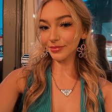 Groovy Flower Earrings/ Rave and Festival Daisy Earrings/ Funky Hippie  Earrings/ Lightweight