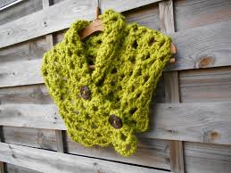 Echarpe multitache, a vous de choisir comment le porter. Echarpe Tour De Cou En Laine Vert Olive Echarpe Foulard Cravate Par Maryzdko Echarpe Tour De Cou Laine Verte Laine