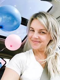Ali Fedotowsky-Manno