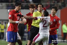 기성용은 광주광역시 출신으로 종교는 개신교이며 축구 감독이던 아버지 기영옥(광주 fc단장)의 권유로 축구를 시작했다. Pic ê¸°ì„±ìš© ë©ì¹˜ ìˆ˜ì¤€