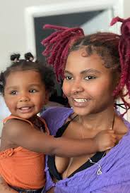 Demetrius Robinson (@emailgoat) • Instagram photos and videos