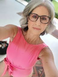 Pin de Doug Epperson em Backyard patio designs em 2025