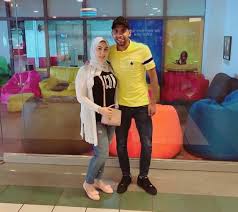 قابيل وهابيل هما شخصيتان ذكرتا في العهد القديم، وهما أول ابنين لآدم وحواء.كان قابيل عاملاً بالأرض أما هابيل فكان راعياً للغنم، وفي يوم قررا أن يعبدا الله فقدما قرابين. Ø¨Ù†Øª Ø§Ù„Ø£ØµÙˆÙ„ Ø¹ÙƒØ§Ø² ÙÙ‰ Ø§Ù„Ù…Ø­Ù†Ø© Ù…Ø¤Ù…Ù† Ø²ÙƒØ±ÙŠØ§ ÙˆØ±ÙŠÙ‡Ø§Ù… Ù‚ØµØ© Ø­Ø¨ Ù‡Ø²Ù…Øª Ø§Ù„Ù…Ø±Ø¶ Ø§Ù„ÙŠÙˆÙ… Ø§Ù„Ø³Ø§Ø¨Ø¹