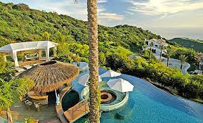 According to the los angeles times, power forward chris. An Exclusive Look Inside Chris Bosh S 11 Million Pacific Palisades Mansion Full Gallery Inside