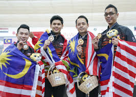 Skuad chinlone menghadiahkan emas pertama buat negara apabila mengatasi filipina dalam acara. Perasan Tak Setiap Pemenang Pingat Sukan Sea Diberi Sebatang Anak Pokok Ini Sebabnya