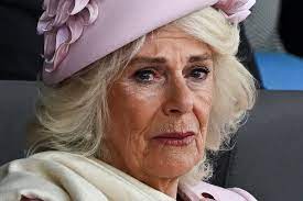 Royals: Königin Camilla bricht vor aller Augen in Tränen aus