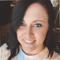 Kaitlin Yoder's Instagram, Twitter & Facebook