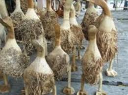 Berikut contoh karya kerajinan dari bahan limbah berbentuk bangun datar sebagai benda pakai. Sistem Produksi Usaha Kerajinan Dari Bahan Limbah Bangun Ruang