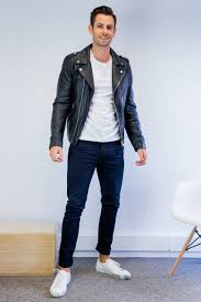 We did not find results for: 10 Looks De Base Pour Homme