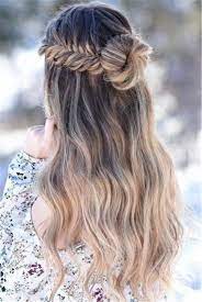 28 Captivating Half Up Half Down Wedding Hairstyles Princess Like Romantic Hairstyle For Long Hair Wedding Hair Half Hair Styles Half Up Half Down Hair Prom