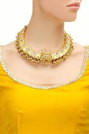 Gold Plated Royal Kundan Hasli Only At Pernia S Pop Up Shop Gold Jewelry Fashion Gold Jewelry Necklace Chains Jewelry