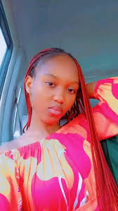 Define my beauty with:;: emojie 2,5,8