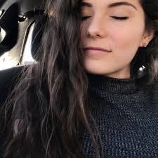 Veronica Kasper's Instagram, Twitter & Facebook