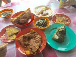 Muar glutton street (jalan haji abu) flooded with plentiful of food stalls along the street, muar glutton street is a place that foodies should not miss out. Asam Pedas Jj Muar Restaurant Reviews Photos Phone Number Tripadvisor