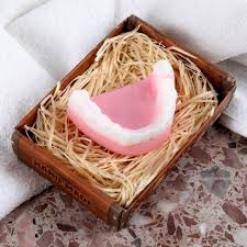 Geldgeschenke zum 18 geburtstag selber machen , 70 einzigartige aufnahmen der geldgeschenke zum 18 geburtstag selber machen , überlebenshilfe für den mann ab 18, geldgeschenk idee zum geburtstag bastel anleitung, geldauto zum 18 geburtstag, diy geschenkideen zum 18 geburtstag. Seife In Gebissform Zum Geburtstag Lustige Geschenke